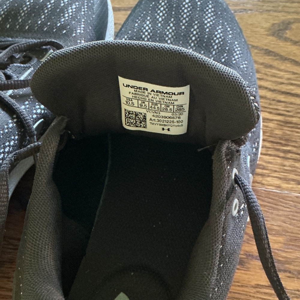Under Armour Charged Rogue Men’s Size 10.5 Black Athletic Running Shoes Sneakers - Picture 7 of 10